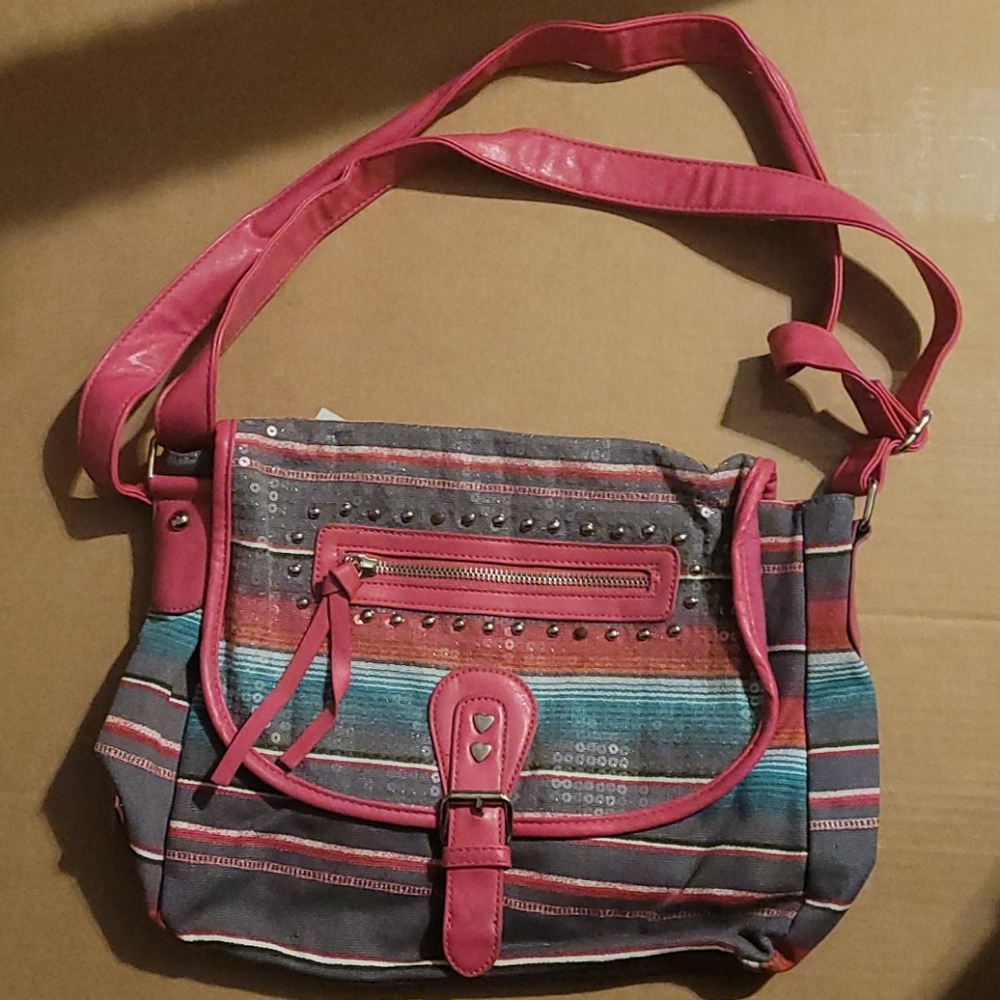Betsyville purse